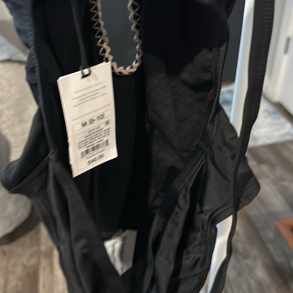 NWT shade and shore Swimsuit Size M. $40 Retail. Cute beaded and crochet detail - Picture 10 of 11